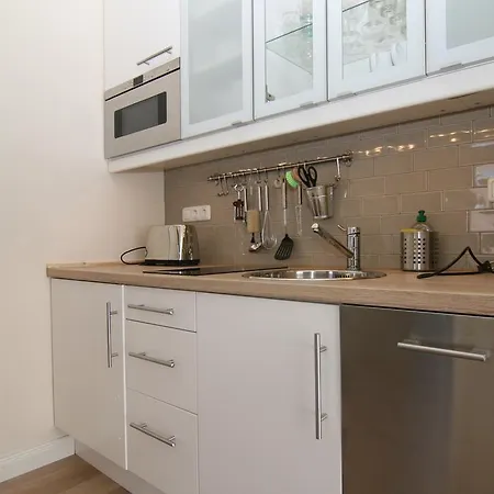 Witte Berressem Apartment *